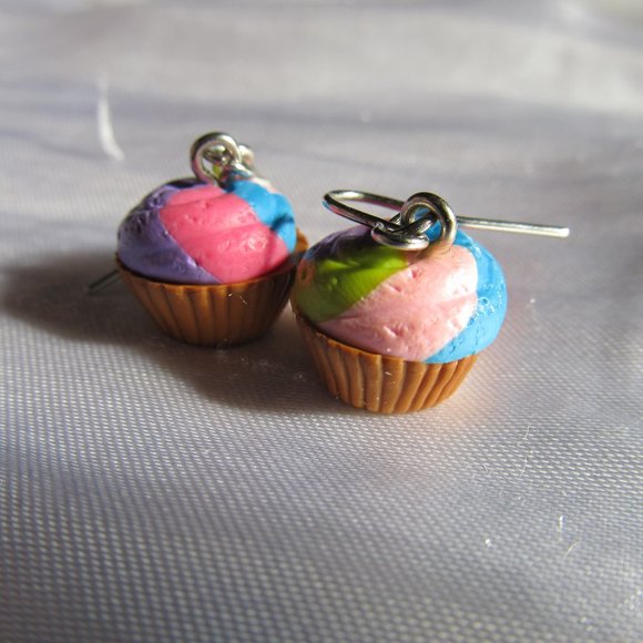 🌈Deal! Pink Earring Bundle🌈 - Picture 5 of 7